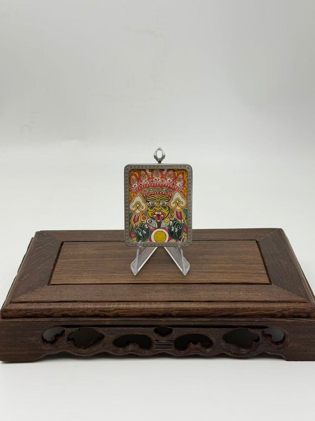 Zhaxi Lhamo Mini Regong Thangka Pendant, Hand‑Painted with Natural Himalayan Mineral Pigments