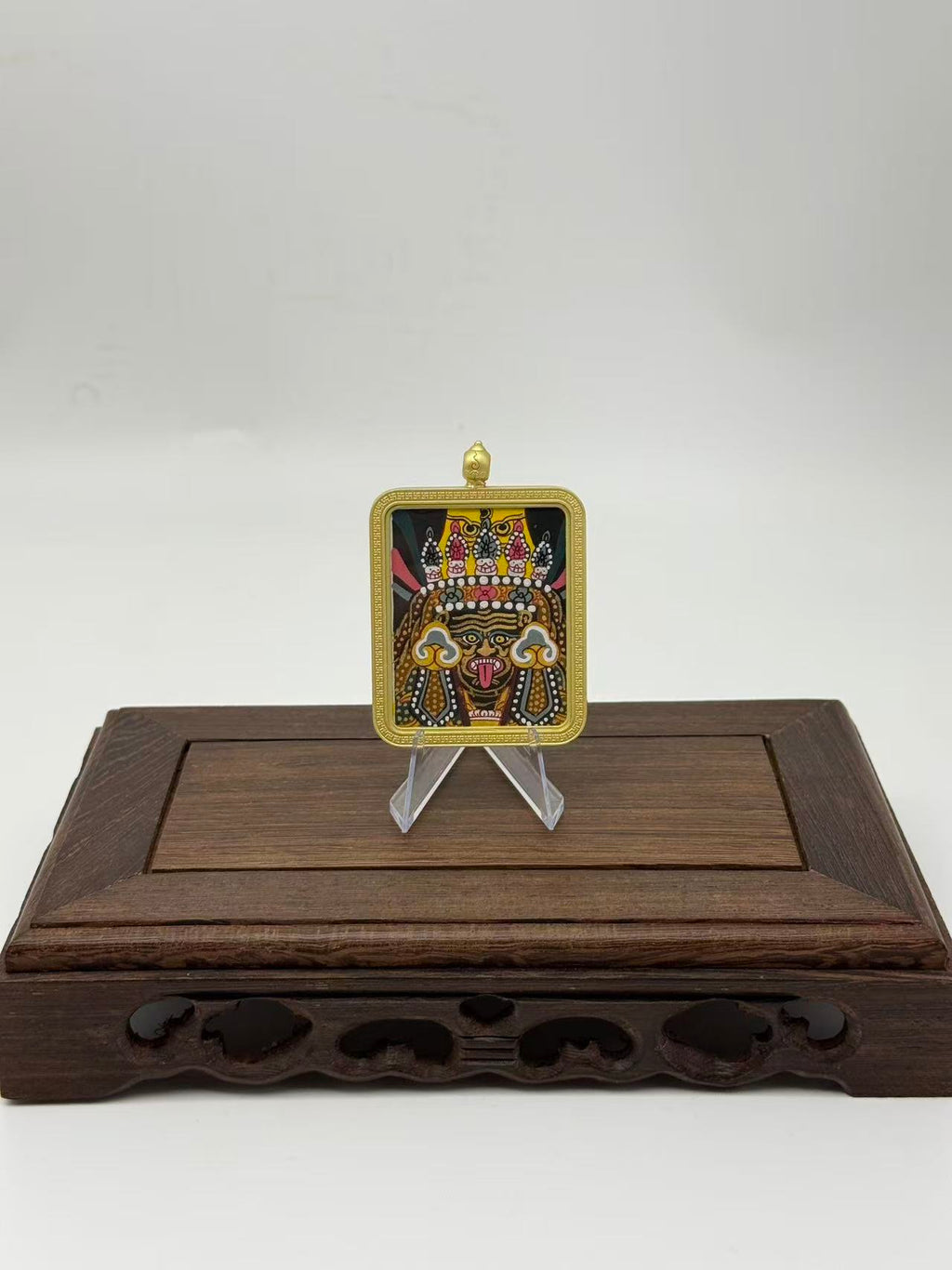 Zhaxi Lhamo Mini Regong Thangka Pendant, Hand‑Painted with Natural Himalayan Mineral Pigments
